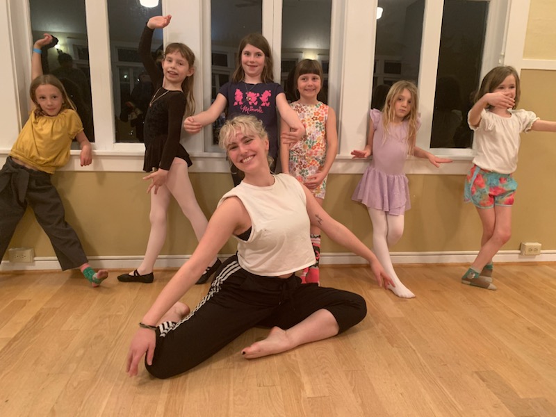 Creative Pre-Ballet (Age 3-5)